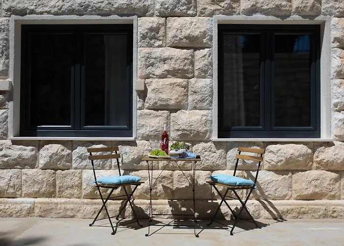 Piccola Red - 50m From The Dubrovnik