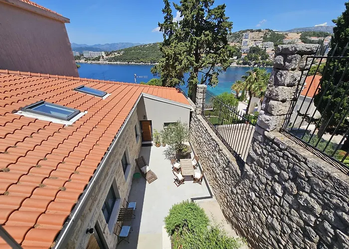 Piccola Red - 50m From The Apartamento Dubrovnik