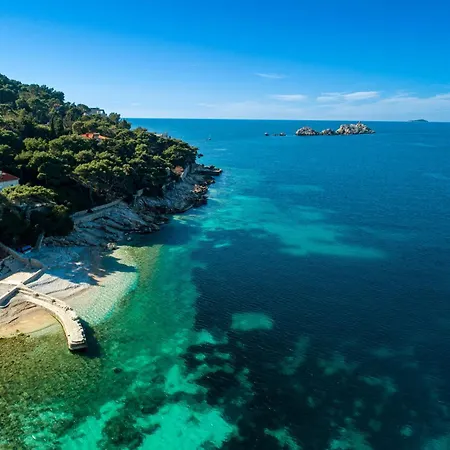 Piccola Red - 50m From The