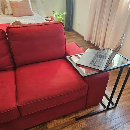 Piccola Red - 50m From The Апартаменты Дубровник