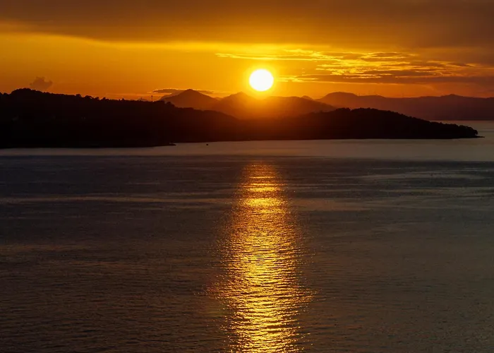 Piccola Red - 50m From The Dubrovnik