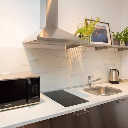 Piccola Red - 50m From The דוברובניק