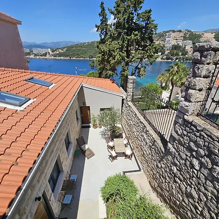 Piccola Red - 50m From The Apartamento Dubrovnik