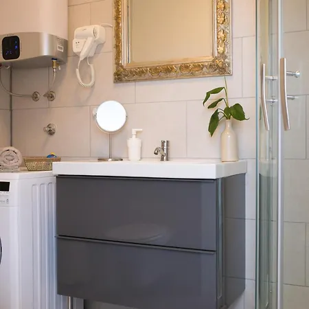 Piccola Red - 50m From The Διαμέρισμα